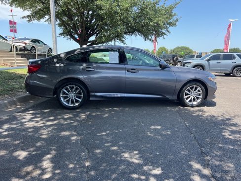 Used 2022 Honda Accord LX image 8