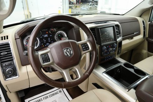 Used 2015 RAM 1500 Laramie w/ Convenience Group image 12