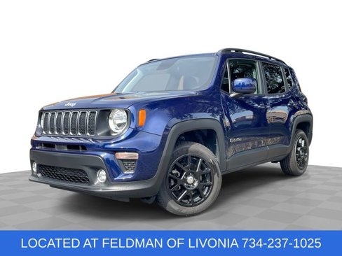 Used 2019 Jeep Renegade Latitude w/ Cold Weather Group image 1