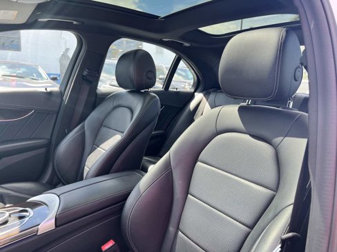 Used 2020 Mercedes-Benz C 300 Sedan image 11