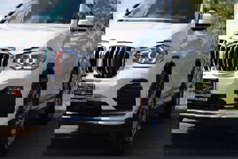 Used 2020 BMW X4 xDrive30i w/ Premium Package Essential image 77