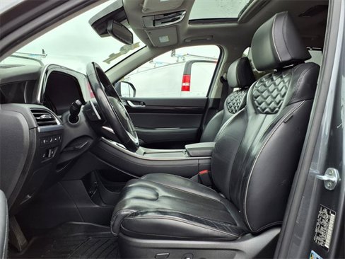 Used 2021 Hyundai Palisade Limited image 9
