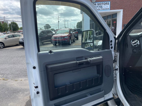 Used 2011 Ford F250 XLT w/ XLT Interior Pkg image 12