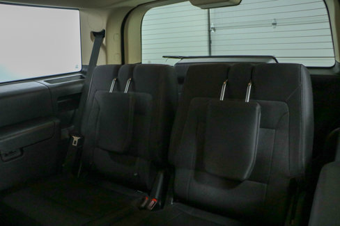Used 2016 Ford Flex SE image 25