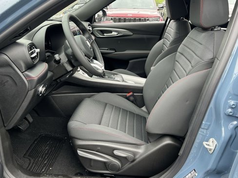 New 2024 Dodge Hornet GT w/ Tech Pack w/o Parking image 5