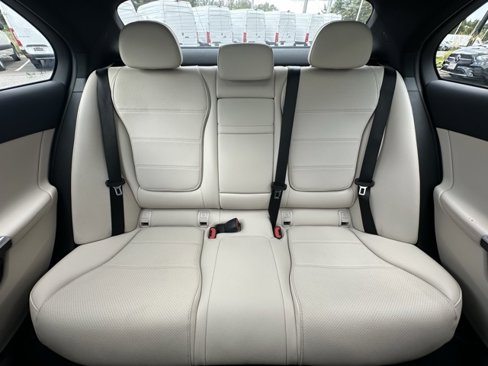 Used 2023 Mercedes-Benz C 300 4MATIC Sedan image 18