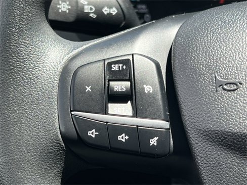 Used 2022 Ford Escape SE image 18