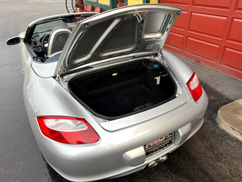 Used 2005 Porsche Boxster image 24