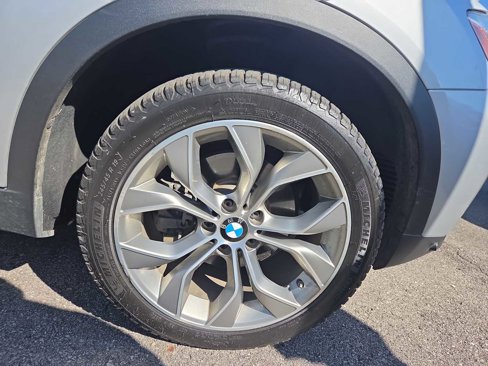 Used 2017 BMW X3 sDrive28i image 2