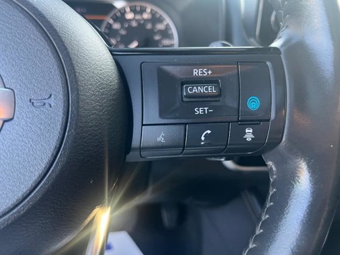 Used 2021 Nissan Rogue SL w/ Premium Package image 19