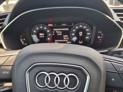 New 2025 Audi Q3 2.0T Premium image 20