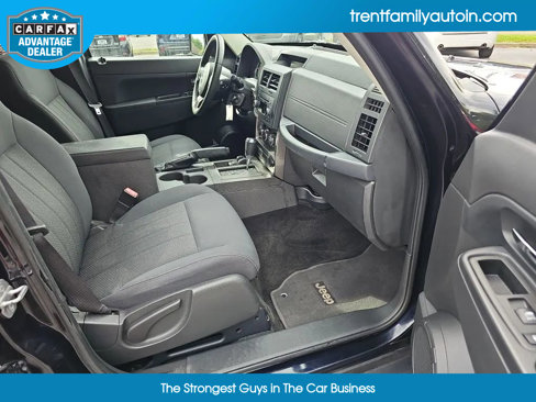 Used 2011 Jeep Liberty Sport image 34