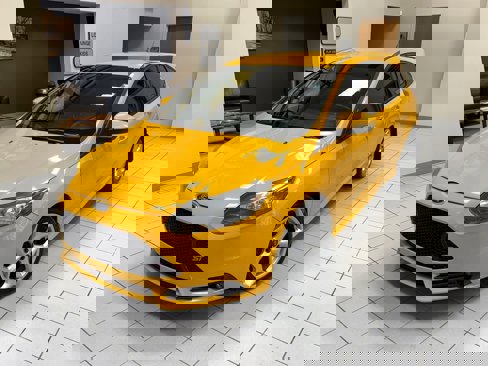 Used 2013 Ford Focus ST image 1