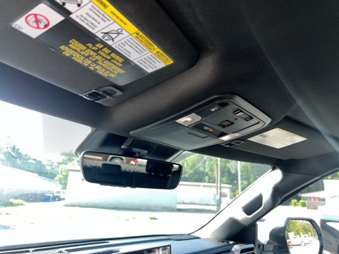 Used 2025 Toyota Tundra Limited image 17