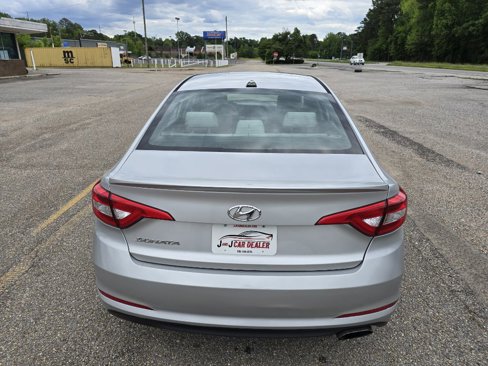 Used 2017 Hyundai Sonata SE image 8