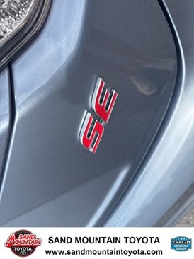 Used 2022 Toyota Corolla SE image 9