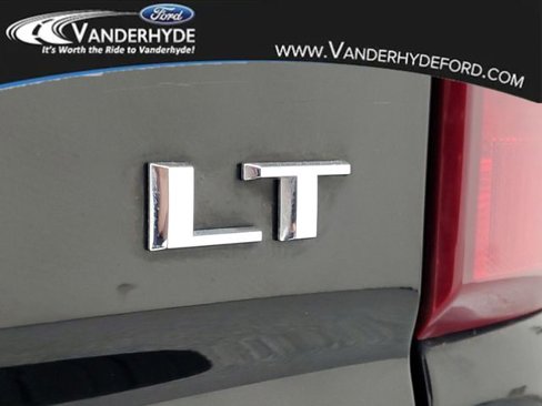 Used 2020 Chevrolet Silverado 1500 LT w/ All-Star Edition image 7
