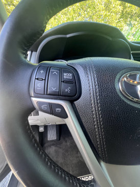 Used 2016 Toyota Highlander LE image 21