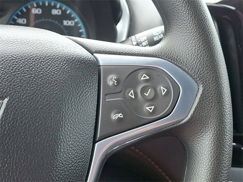 Used 2021 Chevrolet Traverse LS image 21