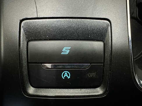 Used 2020 Ford Fusion SE image 44
