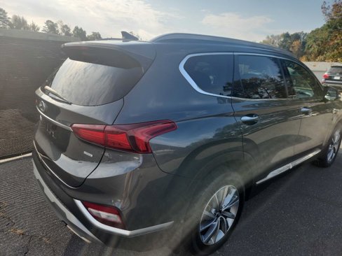 Used 2020 Hyundai Santa Fe SEL w/ Convenience + Premium Package image 5