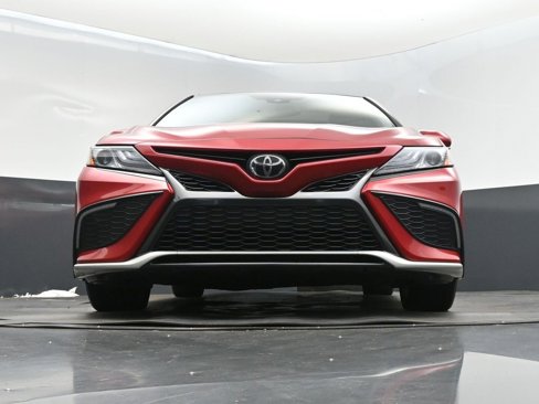 Used 2023 Toyota Camry XSE image 43