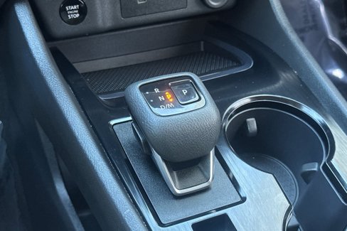 Used 2024 Nissan Rogue SV image 24