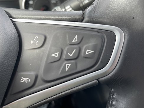 Used 2022 Chevrolet Equinox LT image 16