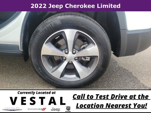 Used 2022 Jeep Cherokee Limited image 20