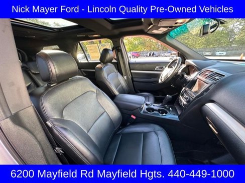 Used 2016 Ford Explorer XLT w/ Equipment Group 202A image 30
