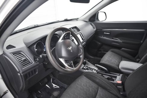 Used 2020 Mitsubishi Outlander Sport ES image 16