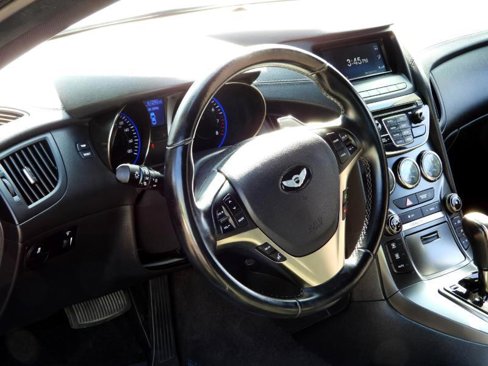 Used 2016 Hyundai Genesis 3.8 image 32
