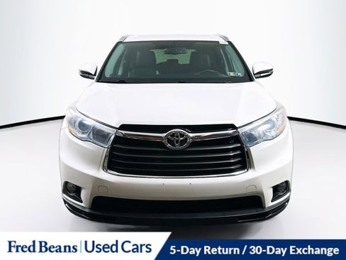 Used 2015 Toyota Highlander XLE image 2