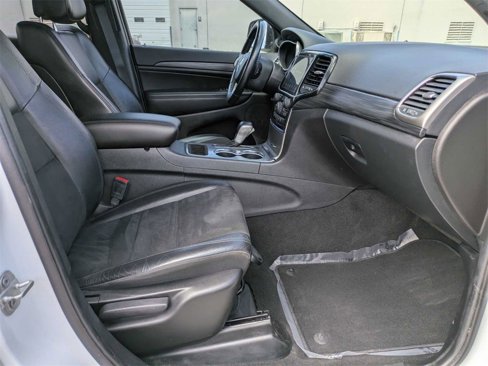 Used 2021 Jeep Grand Cherokee Laredo X image 27