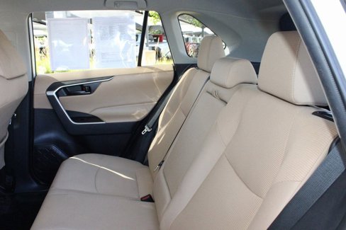 Certified 2021 Toyota RAV4 LE image 47