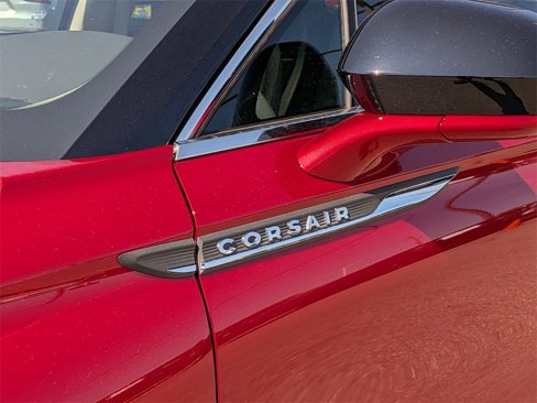 Certified 2022 Lincoln Corsair AWD w/ Equipment Group 101A image 10