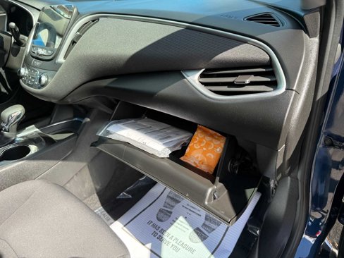 Used 2022 Chevrolet Malibu LT image 37