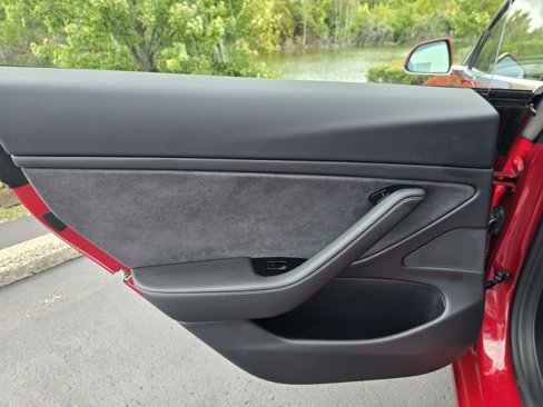 Used 2018 Tesla Model 3 Long Range image 24