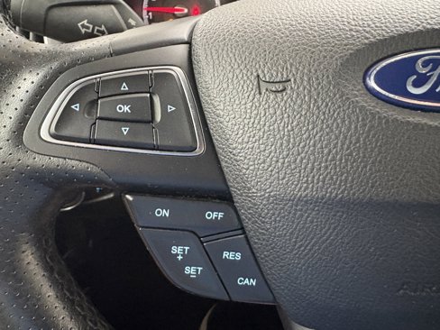 Used 2017 Ford Focus ST image 28