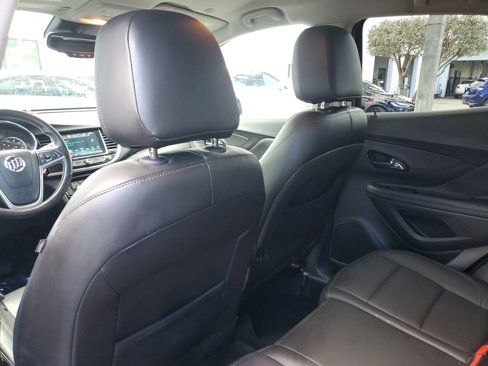 Used 2017 Buick Encore Essence image 11