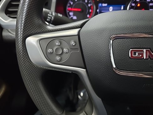 Used 2023 GMC Acadia SLE w/ Driver Convenience Package image 20
