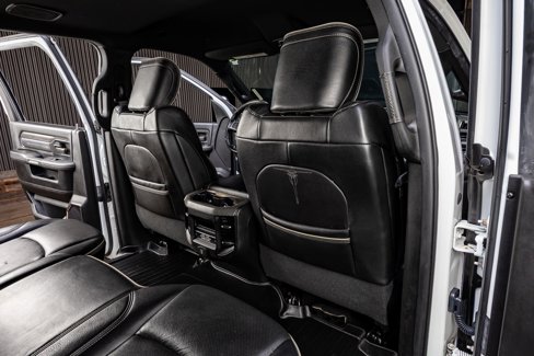 Used 2020 RAM 2500 Limited image 33