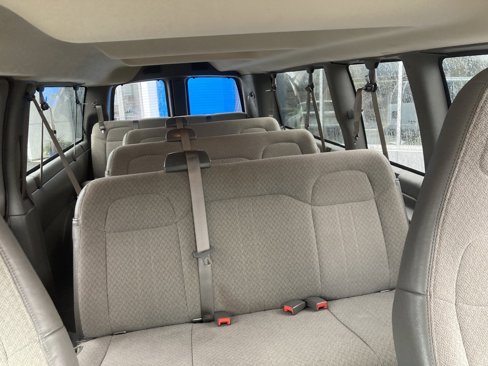 Used 2021 Chevrolet Express 3500 LT w/ LT Preferred Equipment Group image 18