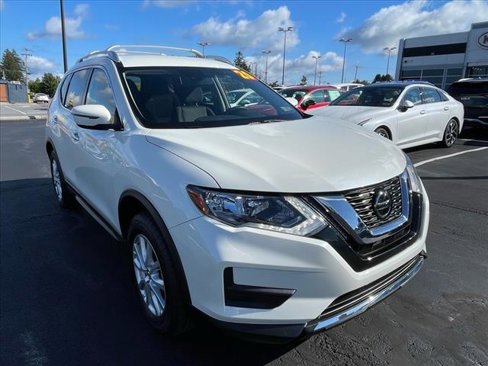 Used 2020 Nissan Rogue SV image 1