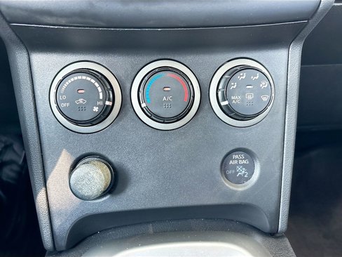 Used 2012 Nissan Rogue S image 14