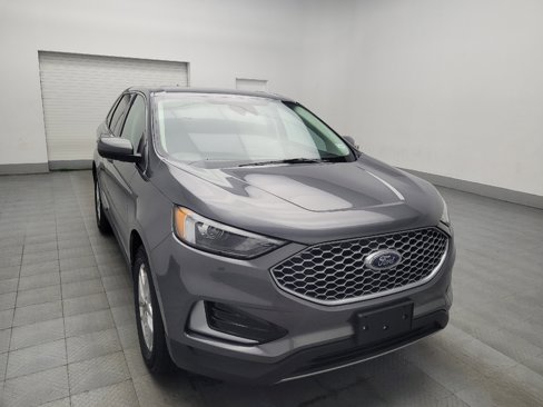 Used 2024 Ford Edge SEL image 13