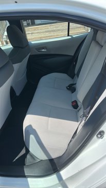 Used 2021 Toyota Corolla LE image 17