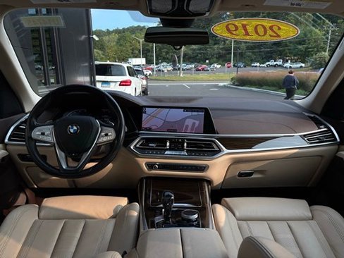Used 2019 BMW X7 xDrive40i w/ Cold Weather Package image 23