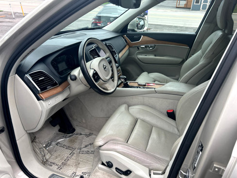 Used 2016 Volvo XC90 T6 Inscription w/ Vision Package image 12
