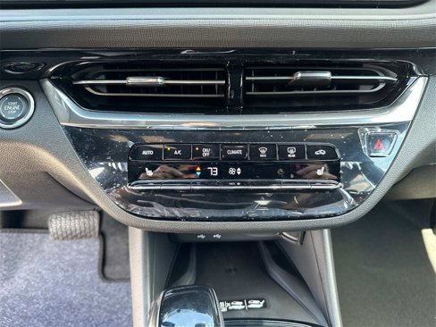 New 2025 Buick Envista Avenir image 23